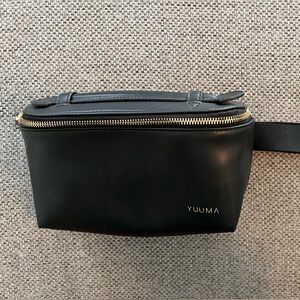 Yuuma Jolie Belt Bag in Onyx